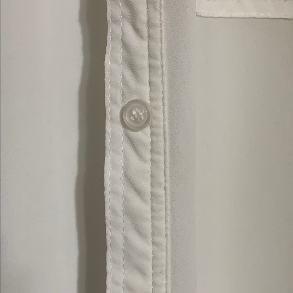 Cream button up blouse! - Picture 4 of 4